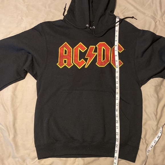 AC/DC Hoodie size small - Picture 7 of 8